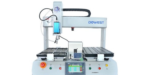 使用半自動(dòng)鎖螺絲機(jī)需要注意安全嗎？-堅(jiān)豐股份