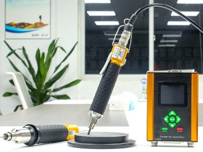 伺服電批加上機(jī)器人視覺，究竟是什么效果？-堅(jiān)豐股份